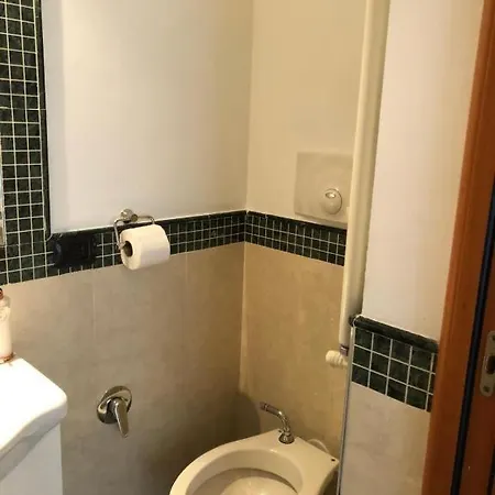 Rue Ragusa #1b Howme Apartment